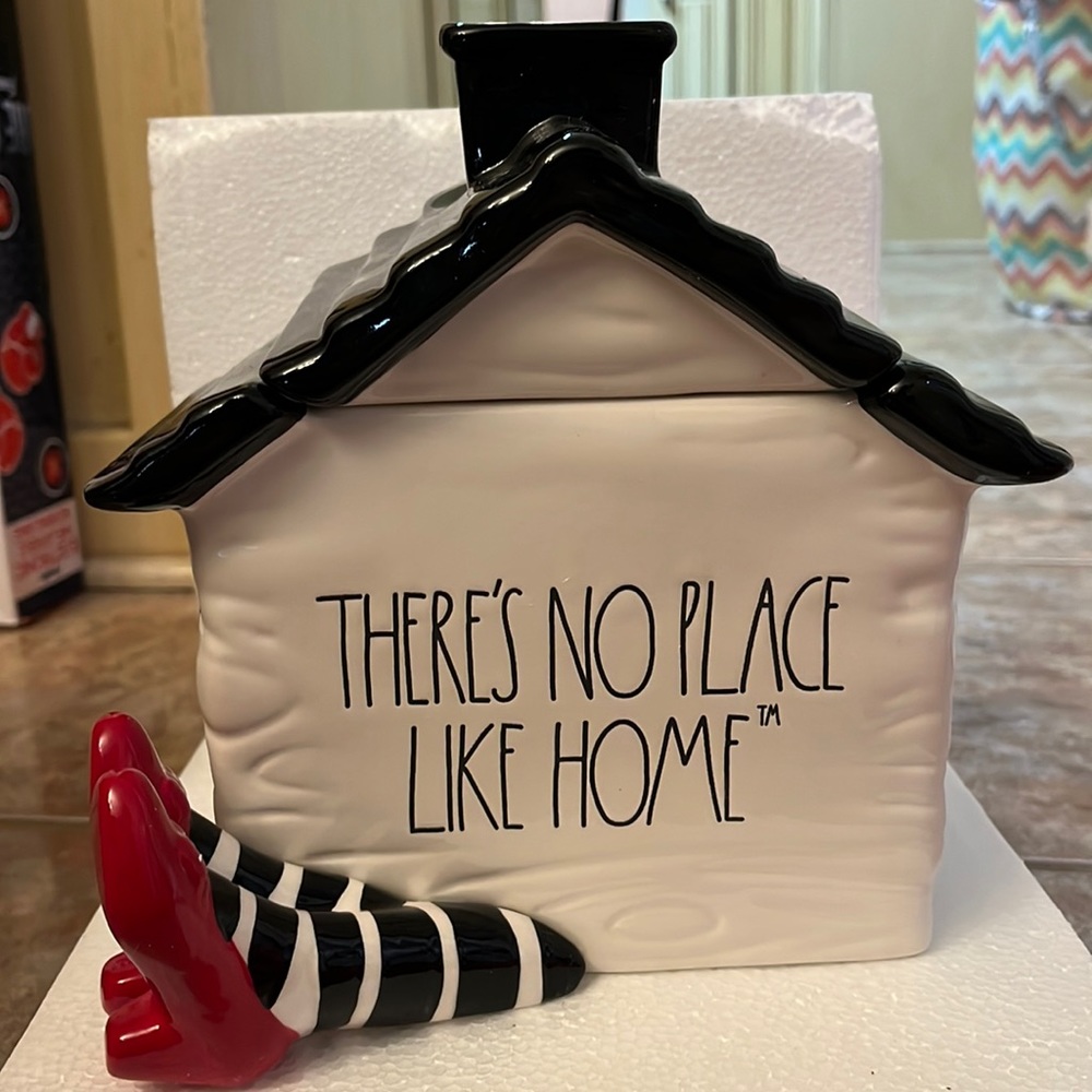 Rae Dunn wizard of oz no place like home cookie jar